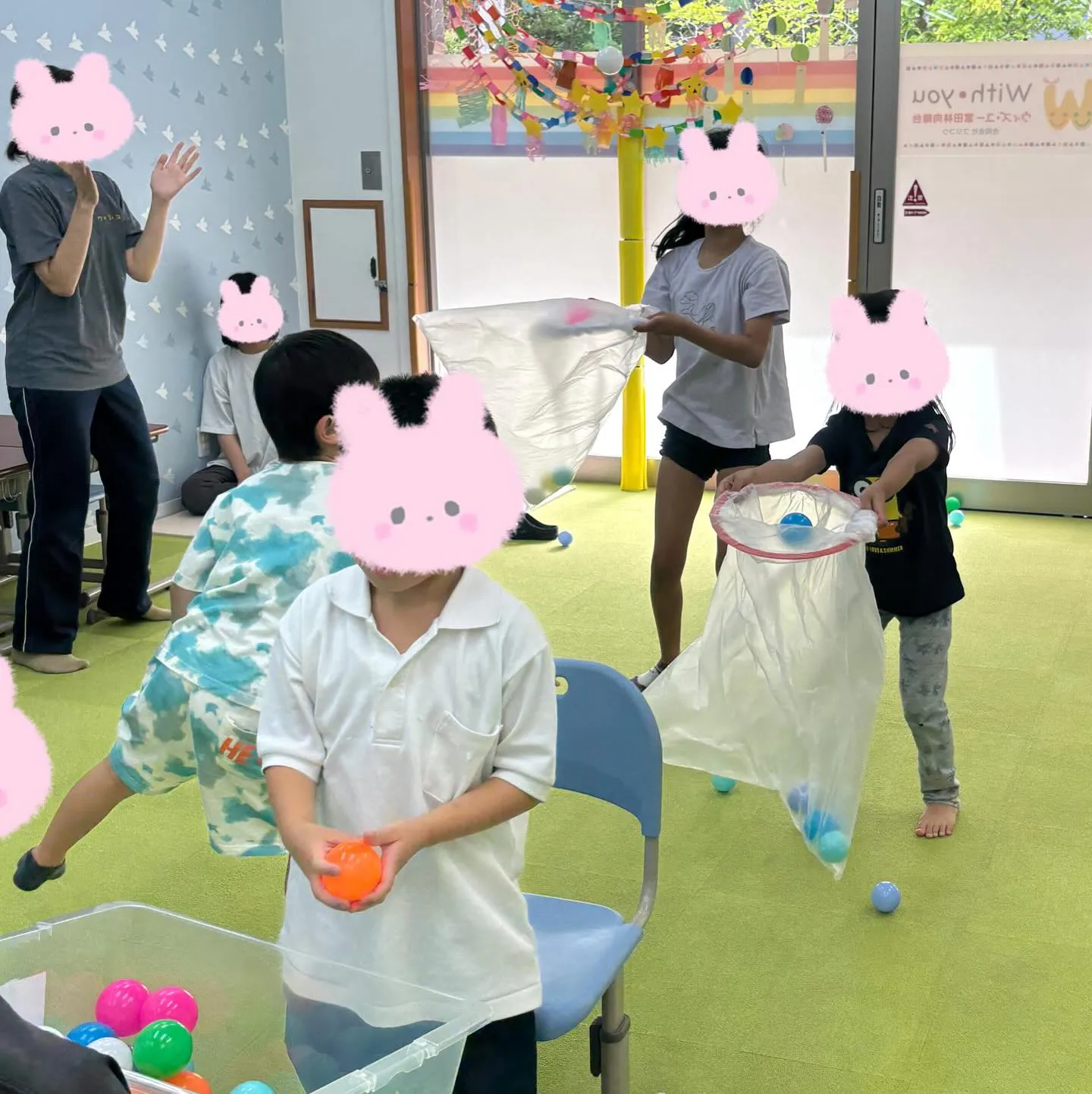 今回の活動はみんなでボールキャッチ